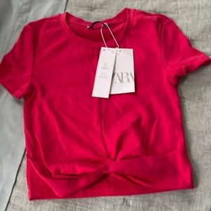 Fucsia crop top